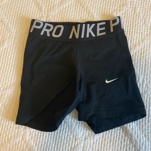 Nike Pro Running shorts